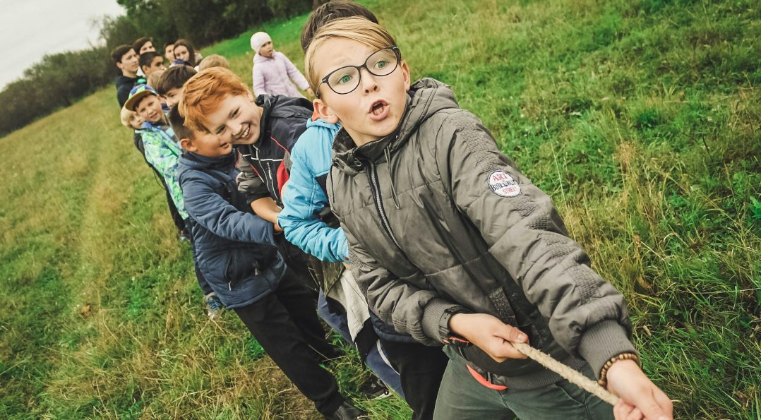 kids playing